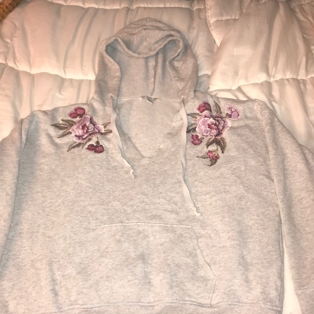 American eagle hooded sweatshirt
